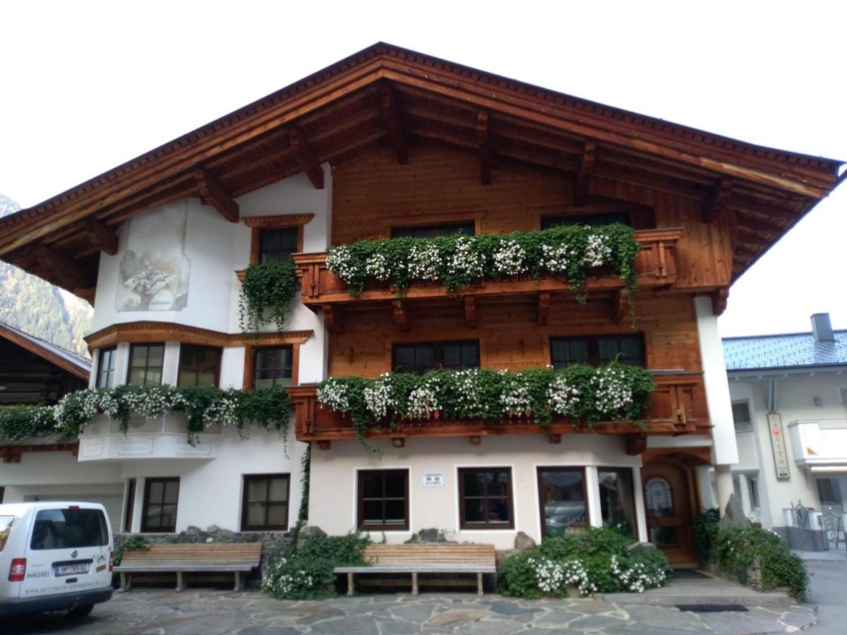 Ondres'N Hof Hotel Längenfeld Buitenkant foto